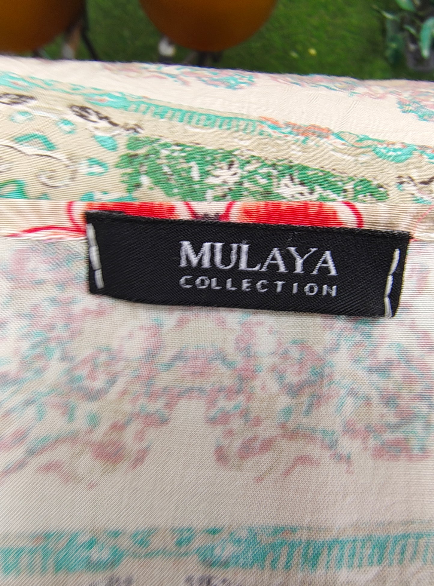 D'OCCASION – COLLECTION MULAYA Kimono à imprimé floral et franges (Taille unique)