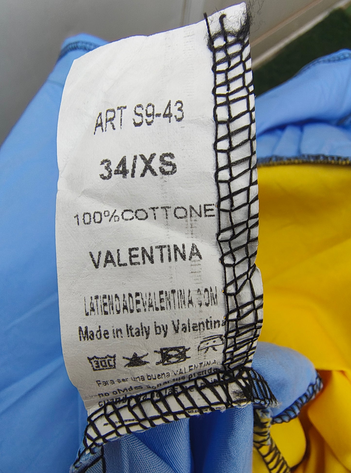 D'OCCASION – Robe tricolore bleue, jaune et noire VALENTINA (Taille XS)