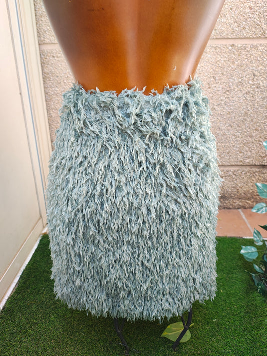 D'OCCASION – Jupe en peluche vert aqua effet franges Zara (taille S)