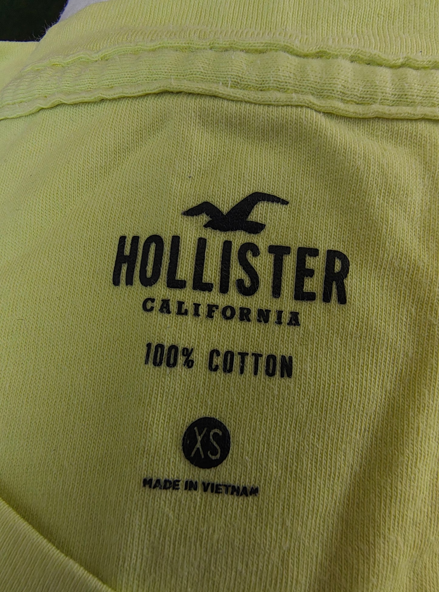 USADO – Camiseta degradada amarillo a azul HOLLISTER (Talla XS)