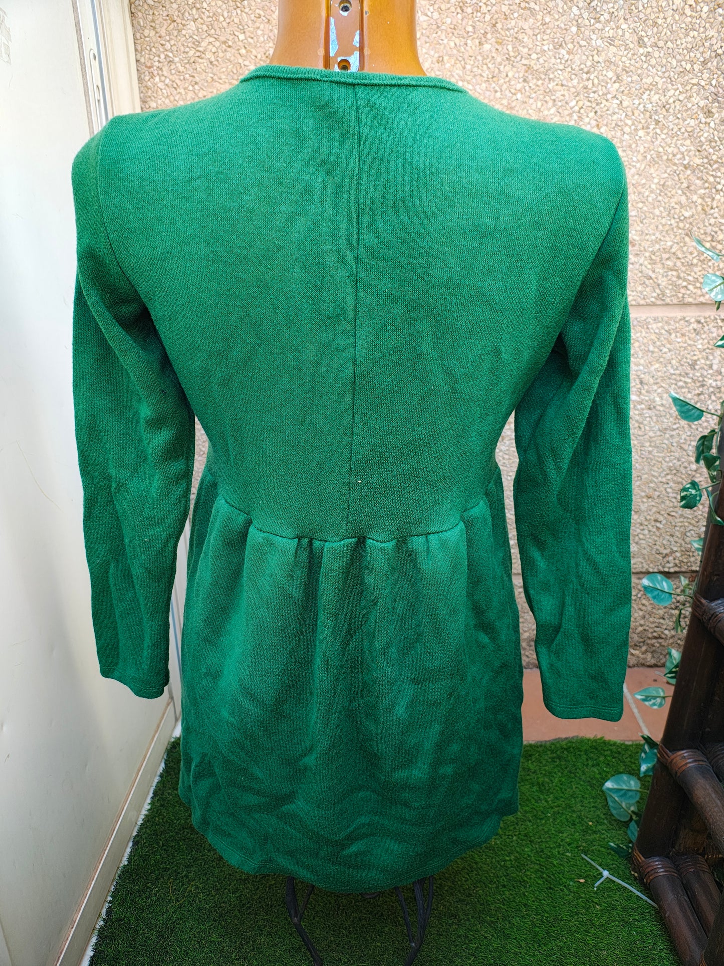 USADO – Vestido verde de punto VALENTINA con corte fruncido (Talla no visible)