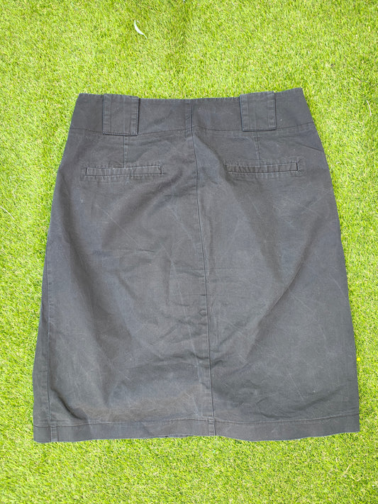 USADO – Falda negra de algodón con botones frontales Zara Basic (Talla S)