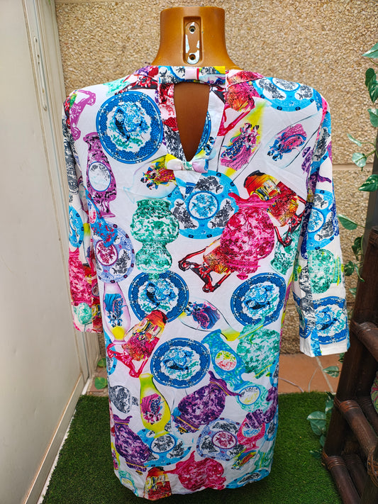 USADO – Vestido estampado multicolor con manga francesa VEGAS COLLECTION (Talla M)