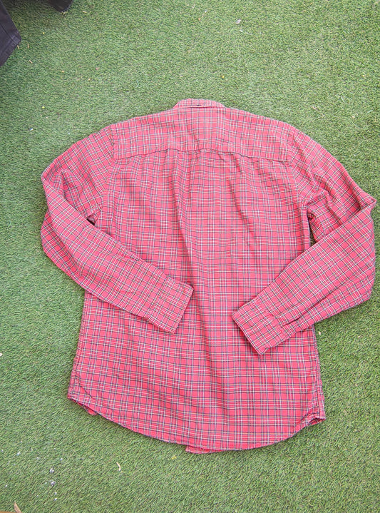 USADO – Camisa de cuadros rojos PULL&BEAR (Talla EUR S)