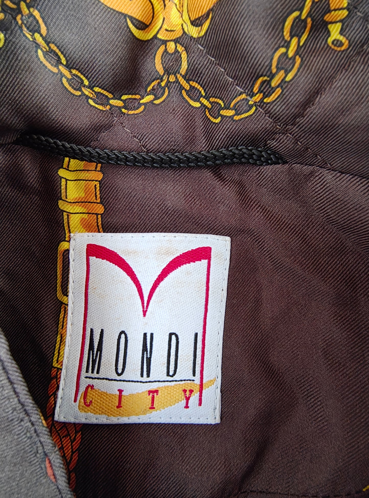 USADO – Americana acolchada estampada 100% seda MONDI CITY (Talla S)