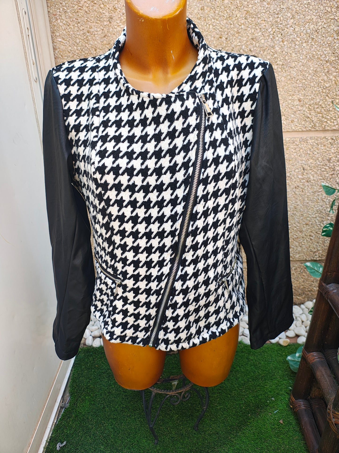 USADO – Chaqueta estampado pata de gallo VALENTINA (Talla EUR 48 / 4XL)