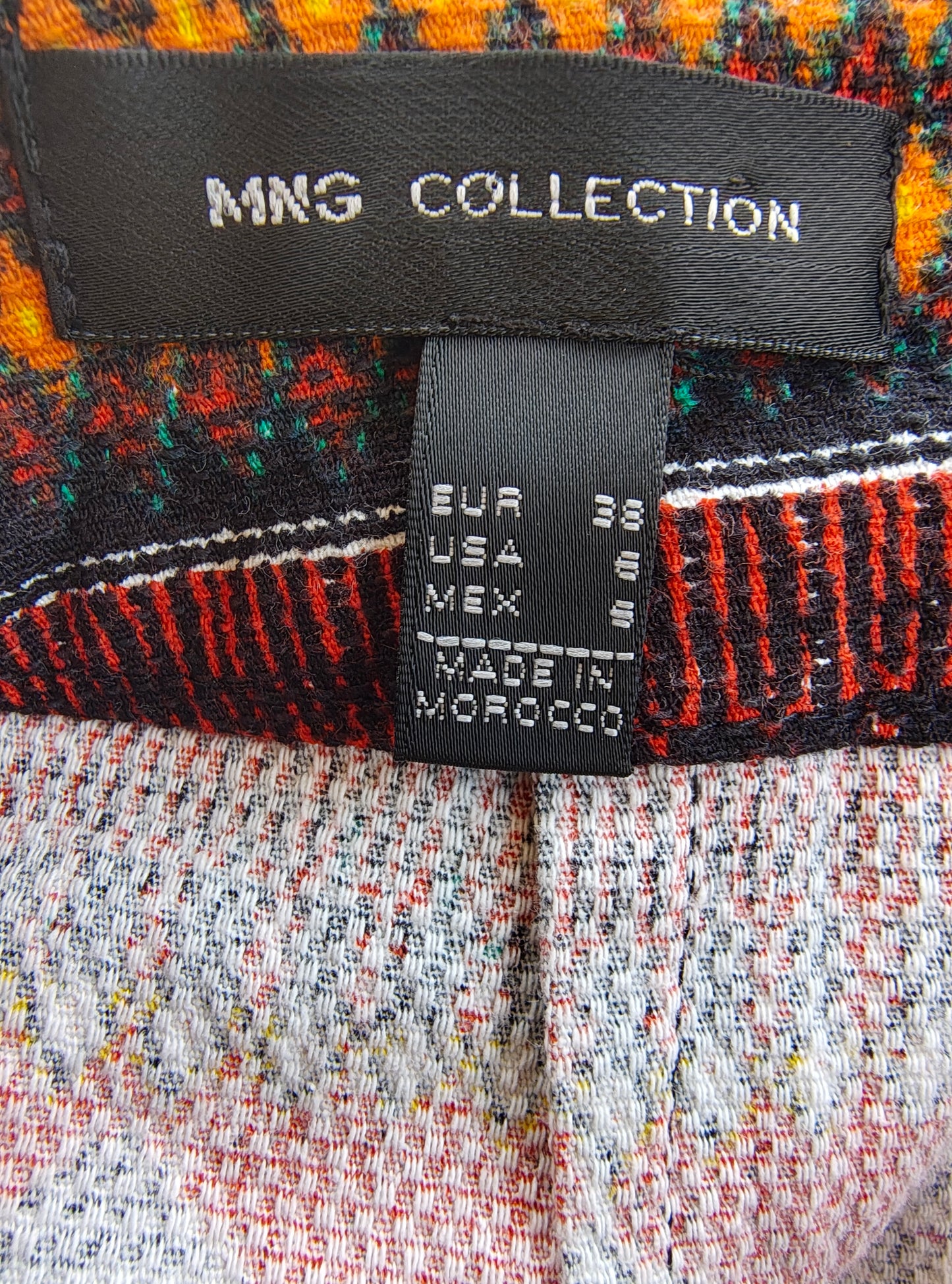 USADO – Falda mini étnica multicolor MNG Collection (Talla 38)