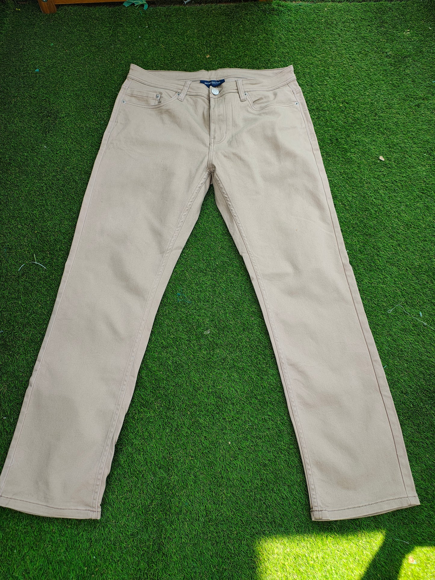 USADO – Pantalón chino beige JACHS New York Tribeca (Talla 36)