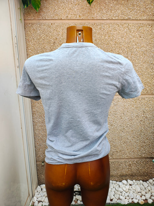 USADO – Camiseta gris Nike Athletic Dept. multicolor (Talla S)