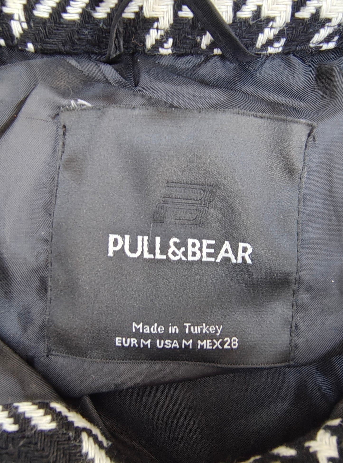 USADO – Sobrecamisa de cuadros blanco y negro Pull&Bear (Talla M)