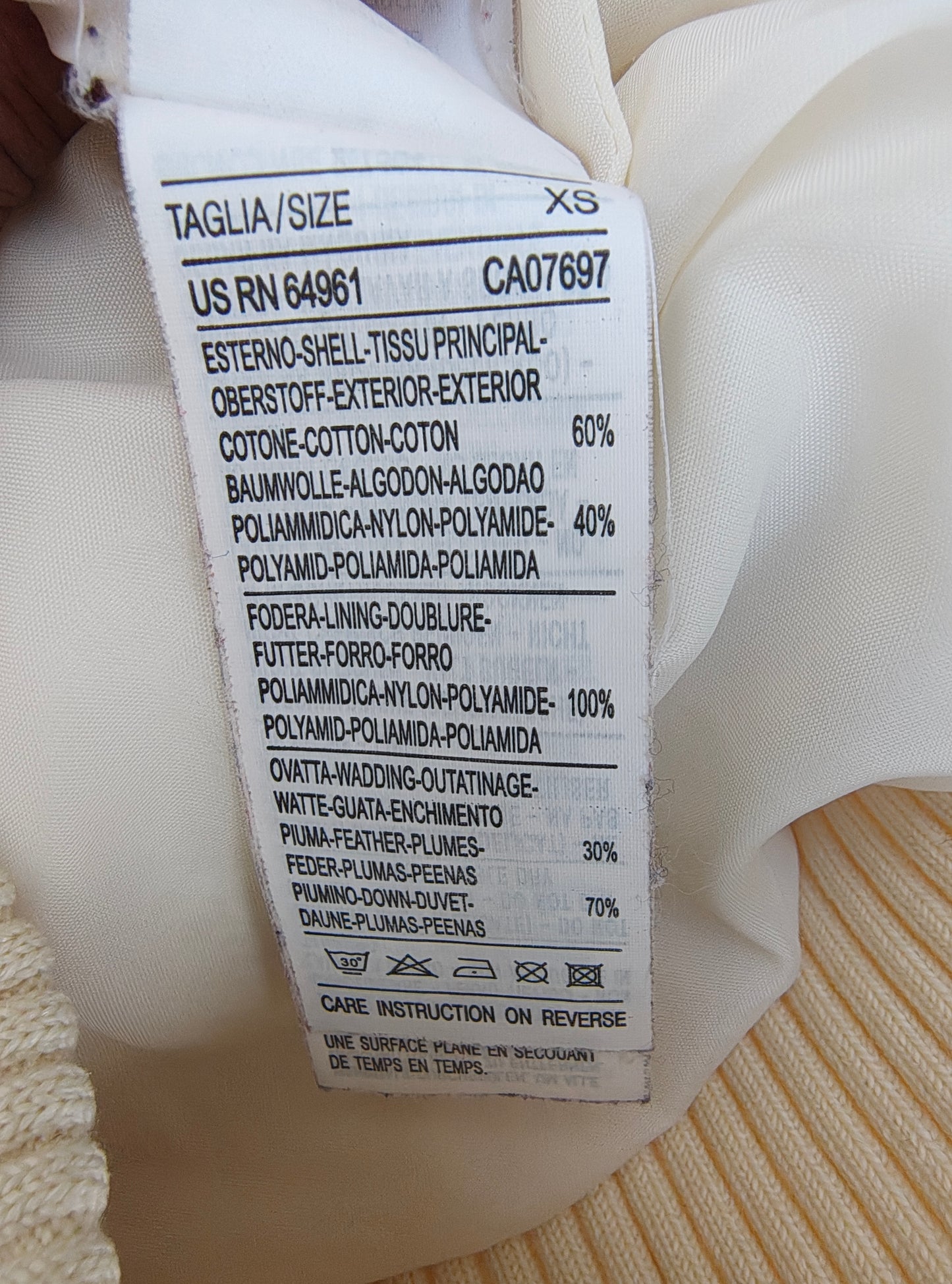 USADO – Cazadora acolchada blanca con capucha de pelo sintético KILLER LOOP (Talla XS)