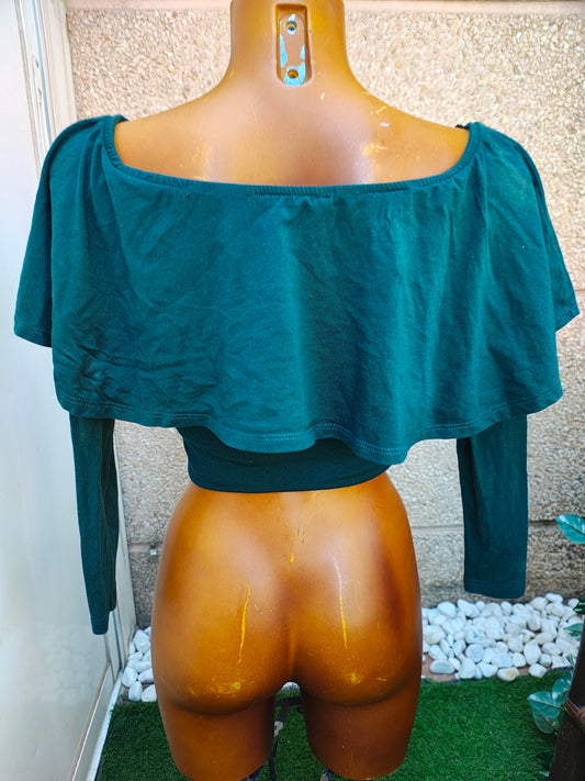 USADO – Top verde con volante Bardot de manga larga Bershka (Talla S)
